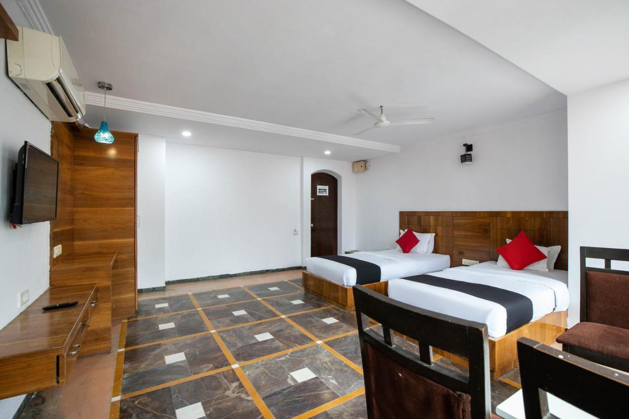 Collection O 49275 Hotel Suman City กันตินาการ์ ภายนอก รูปภาพ